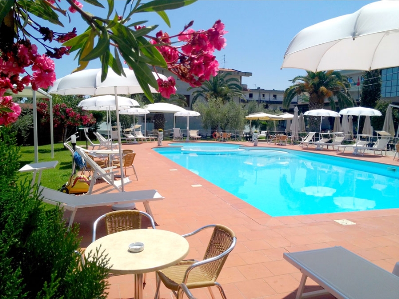 Hotel Parco degli Ulivi, Pineto