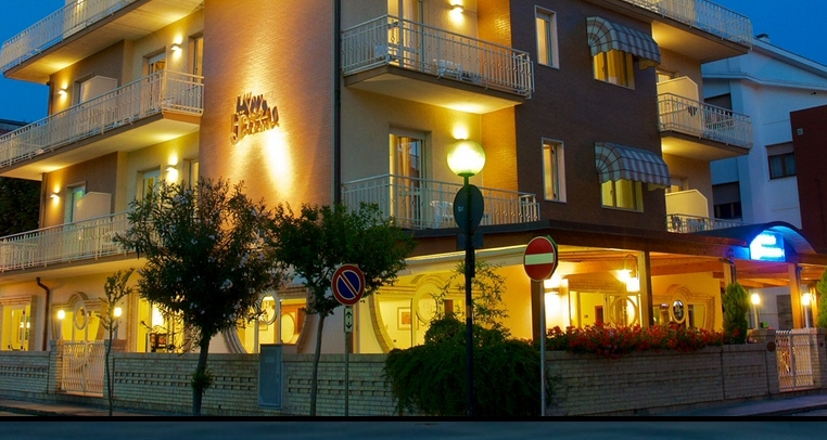 Hotel Jollino, Pineto