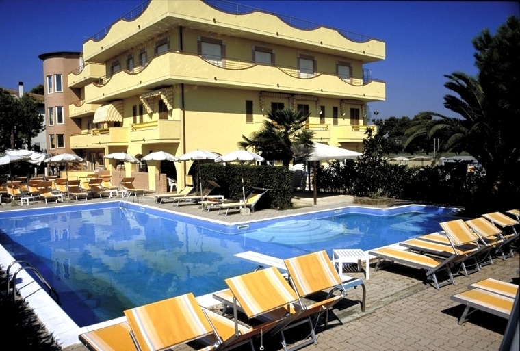 Rivadoro - Villa Rosa di Martinsicuro